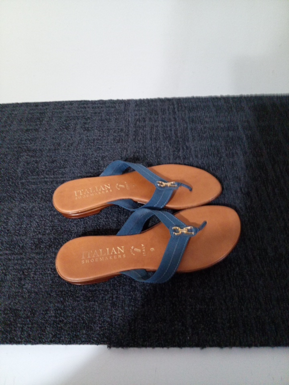 Italian Shoemakers Navy Leather Thong Sandals with Tan Footbed